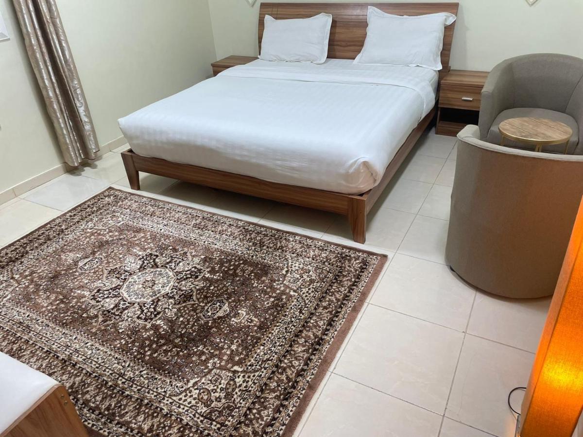 Anfal Taiba Serviced Pangsapuri *